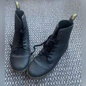Dr. Martens Tobias 8-Eye Boot Black Men’s Size 10